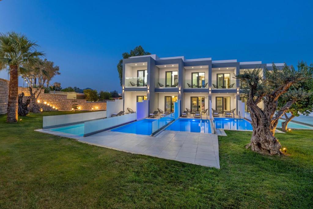 Tota Suites 2
