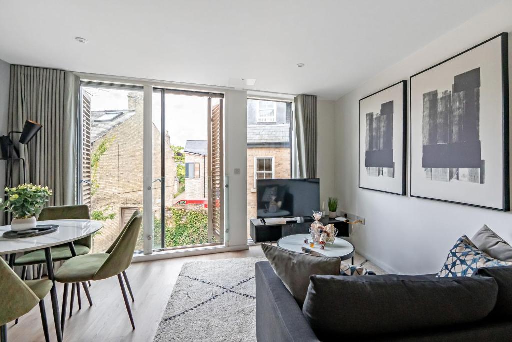 Tailored Stays - Central Cambridge, River Walk Apartments 5
