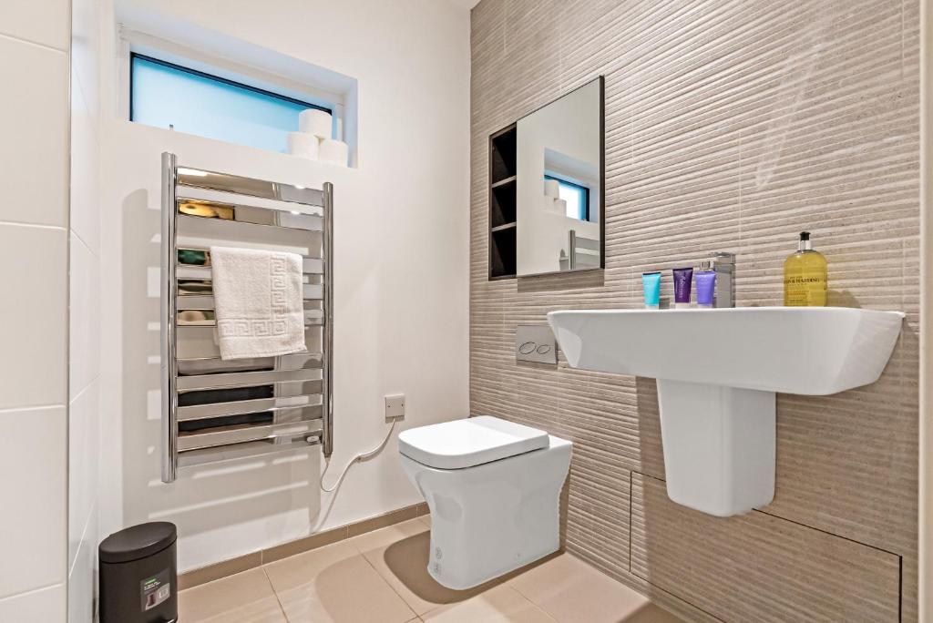 Tailored Stays - Central Cambridge, River Walk Apartments 8