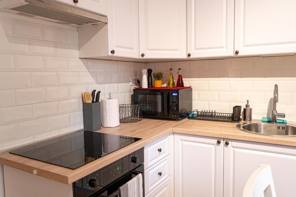 Sunny Bay Apartment 8
