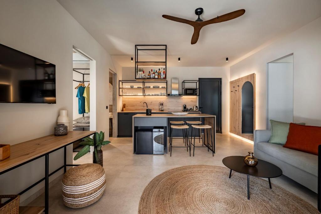 PLACES Hvar Villas by Valamar 4