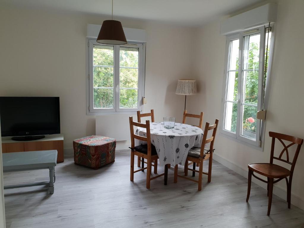 Maison à Issy les Moulineaux, proche de Paris 5