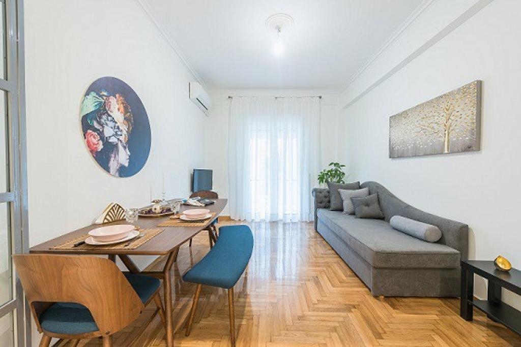 Cozy Home In Athens 4