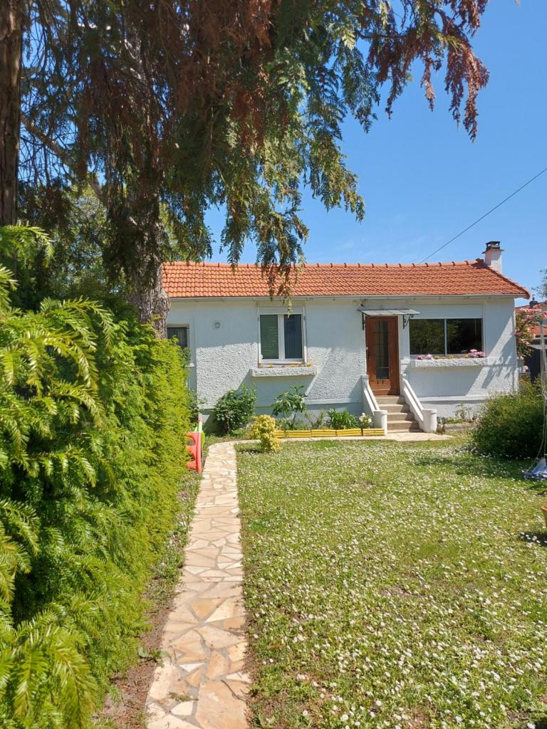 Maison d'hôtes de charme indépendante proche RER B 1