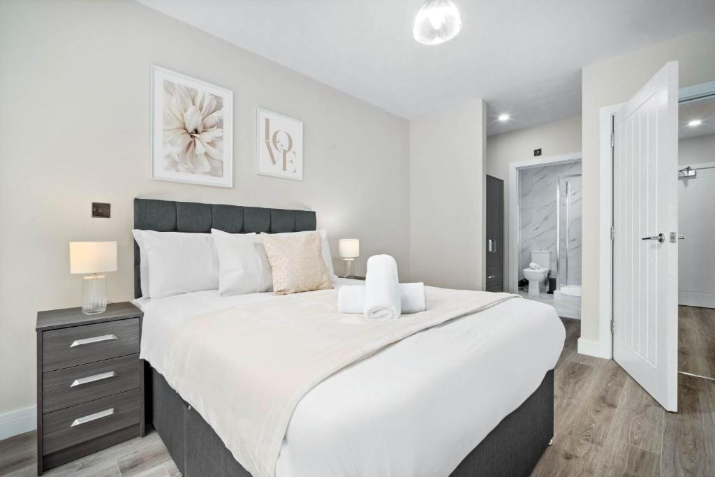 City Centre - 2 Bedrooms - Smart TV - WIFI - Jewellery Quarter - Intercom - 4AH 6