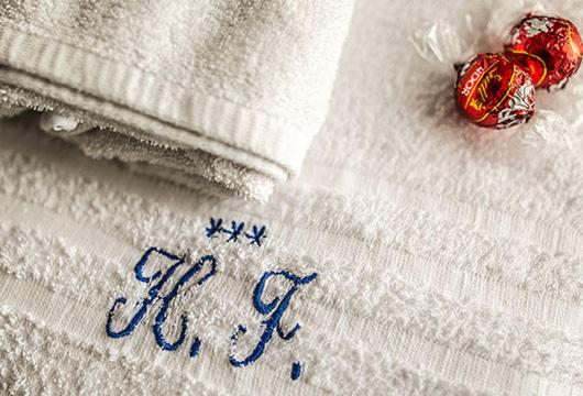 Un ou plusieurs lits dans un hébergement de l'établissement Hotel Fortuna