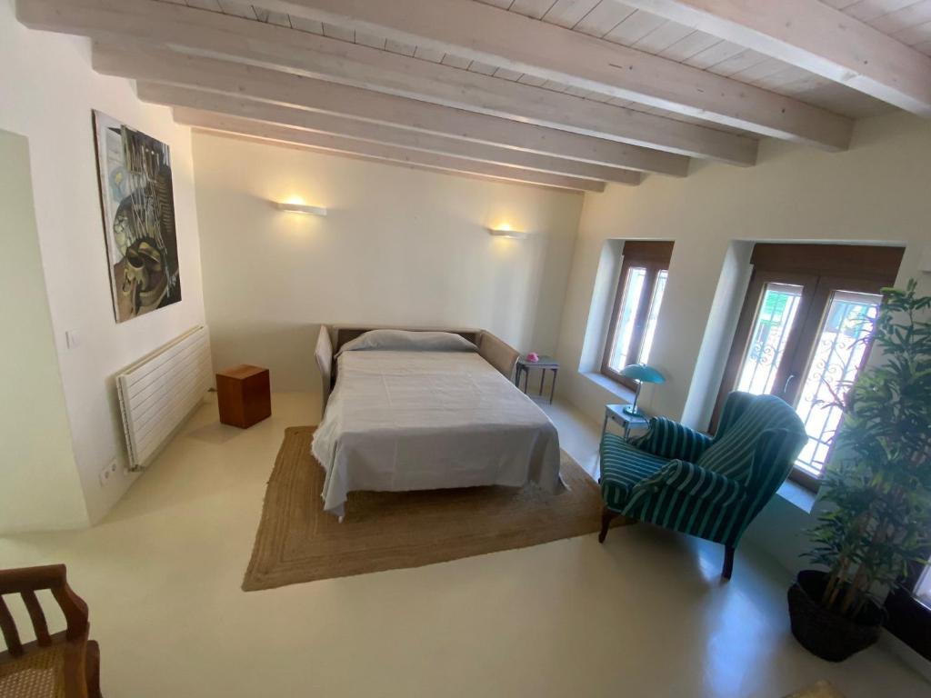 Casa junto al castillo 2
