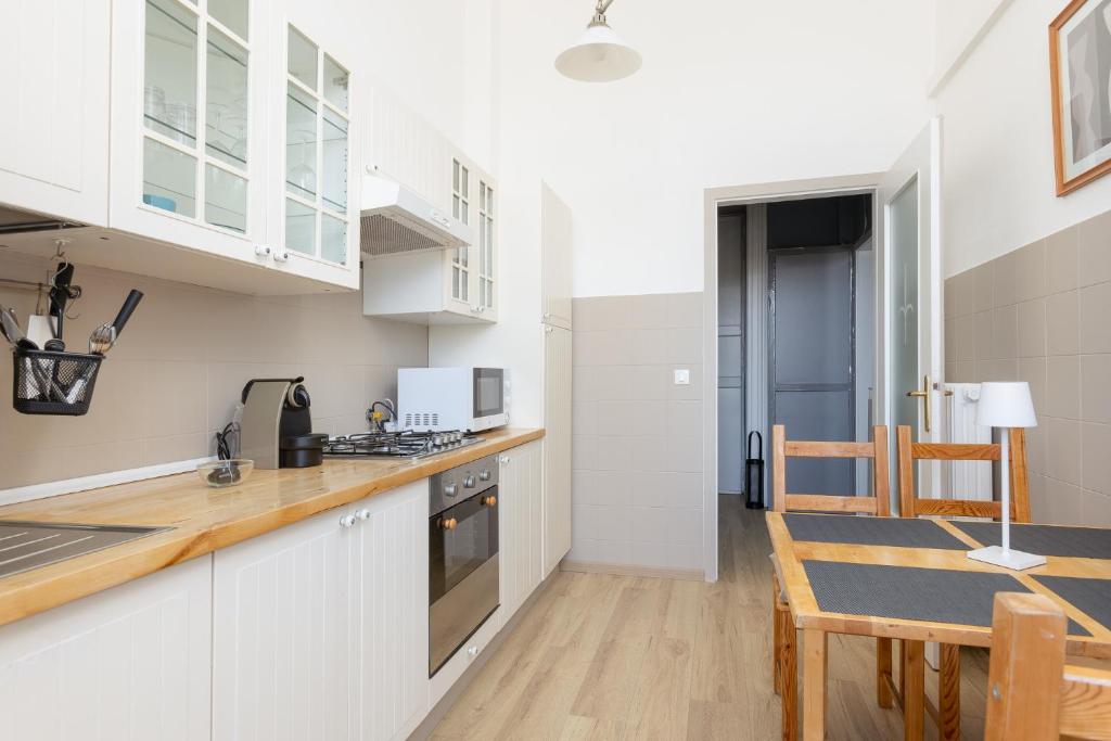 Apartments Trieste Centro I Le Rive 9 7