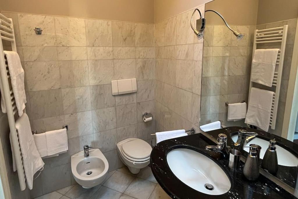 Casa Contessa nel Cuore di un Borgo Antico 6