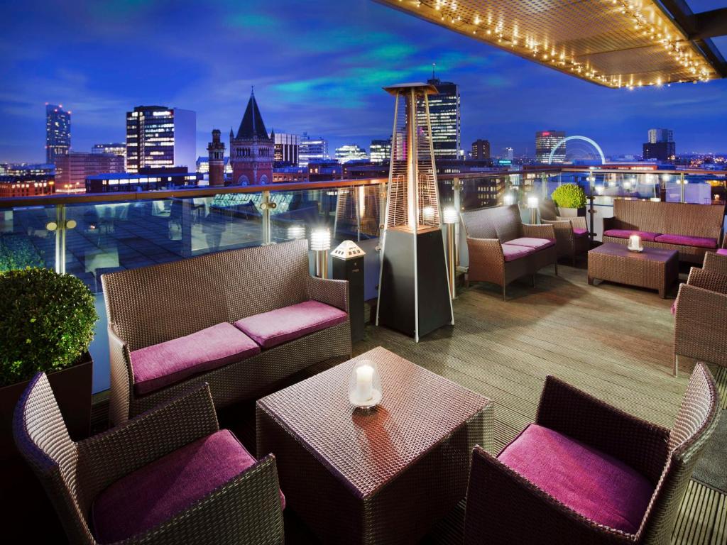 DoubleTree by Hilton Manchester Piccadilly Image