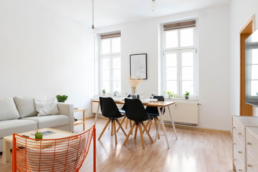 Große 3 Zimmer Wohnung mit Netflix in zentraler Lage 8