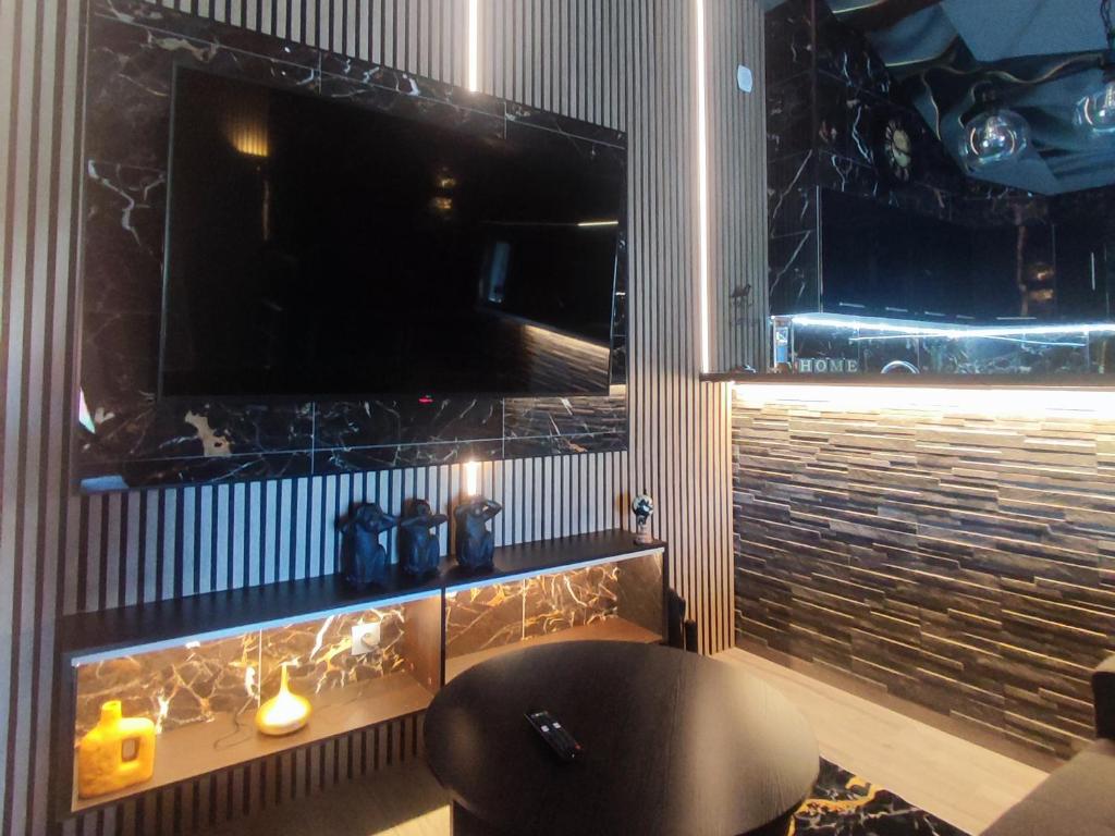 R luxury piscine et spa privatifs 6