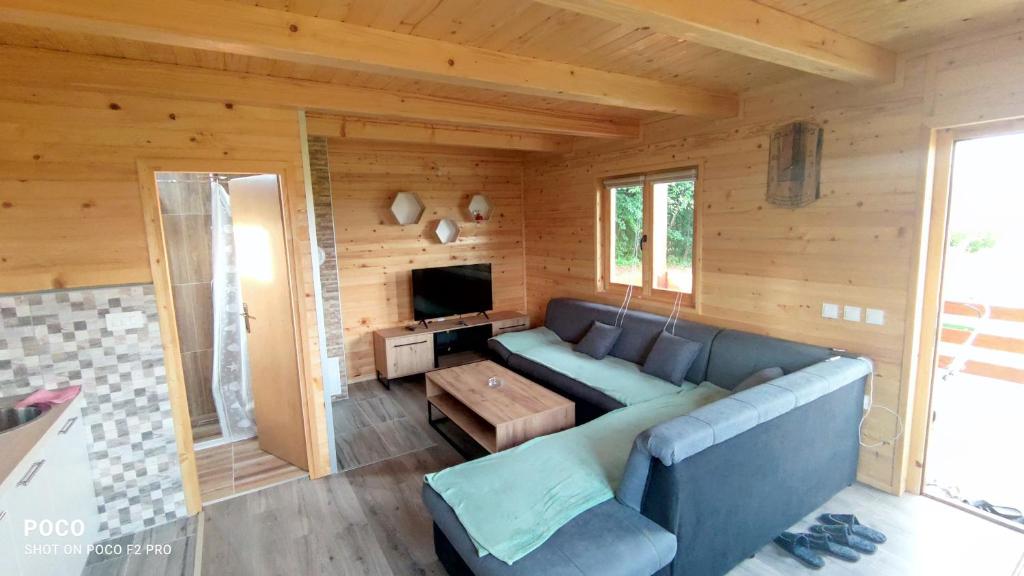 Brvnara Gold Hill 5