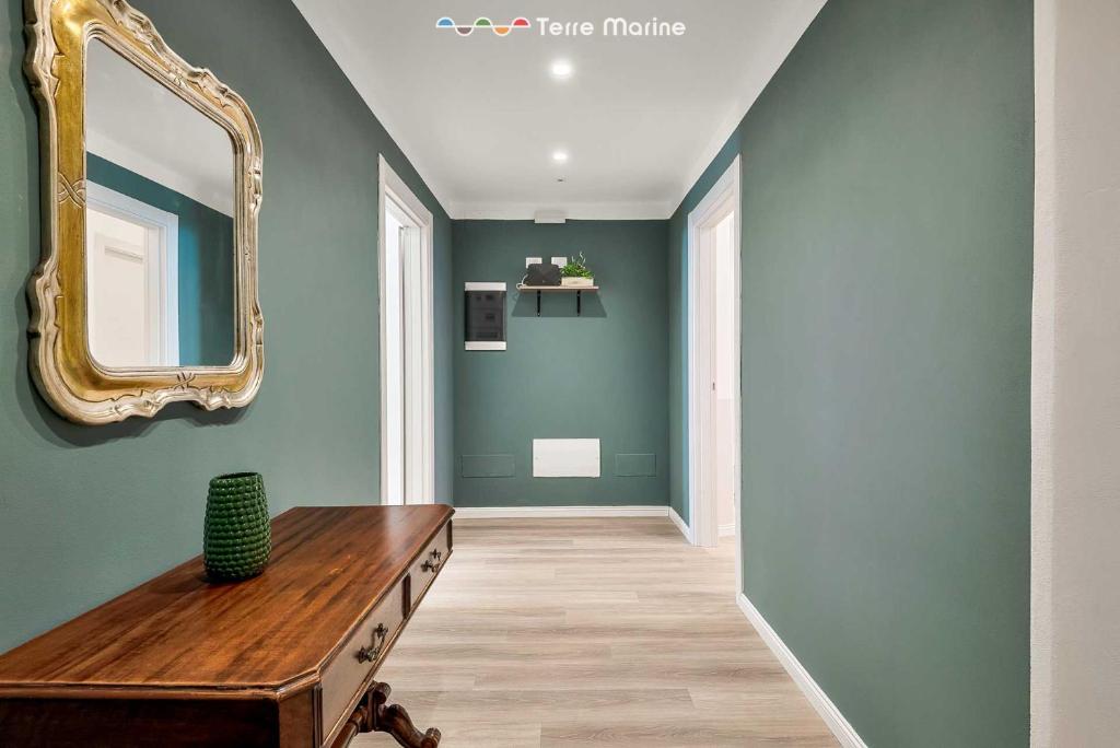 Civico76 - interno1, TerreMarine 8