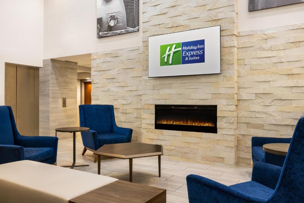 Holiday Inn Express Hotel & Suites Indianapolis W - Airport Area, an IHG Hotel Image
