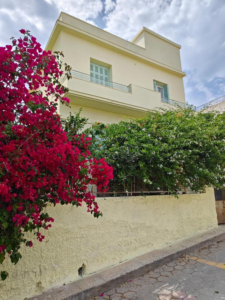 Stefani retro luxury apartments 5