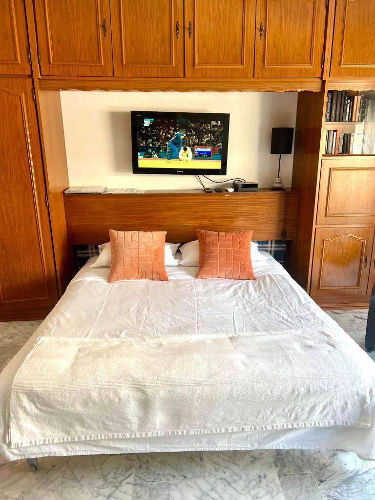 PWS Antibes, Provence-Alpes-Côte-d'azur, Studio 4
