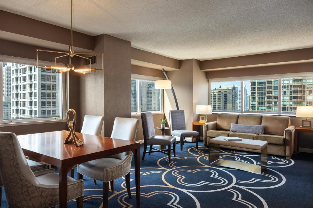 Omni Chicago Hotel Image
