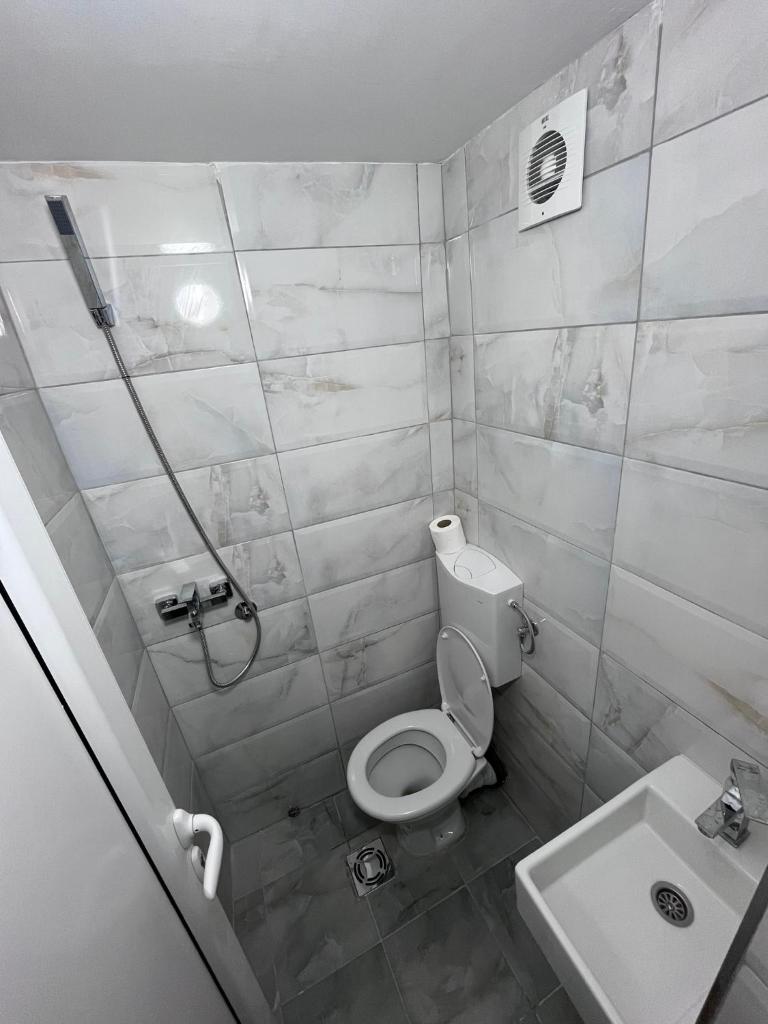 RiverScapeMoments Studio 8