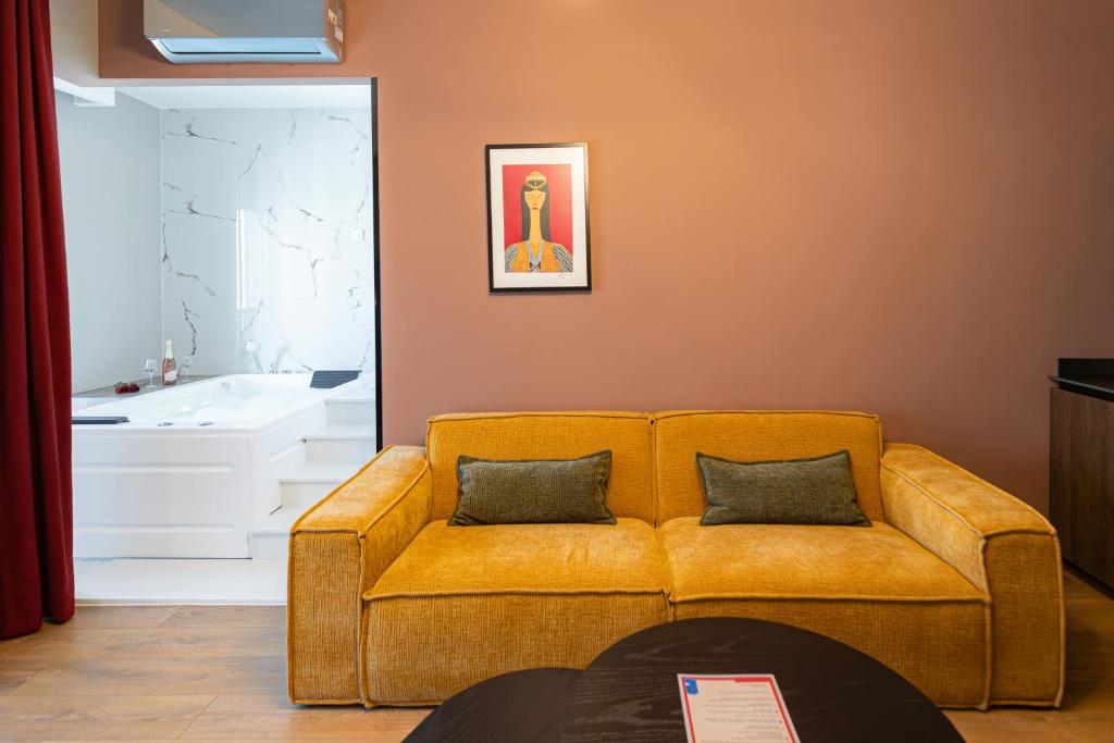 Prado Apartments 3
