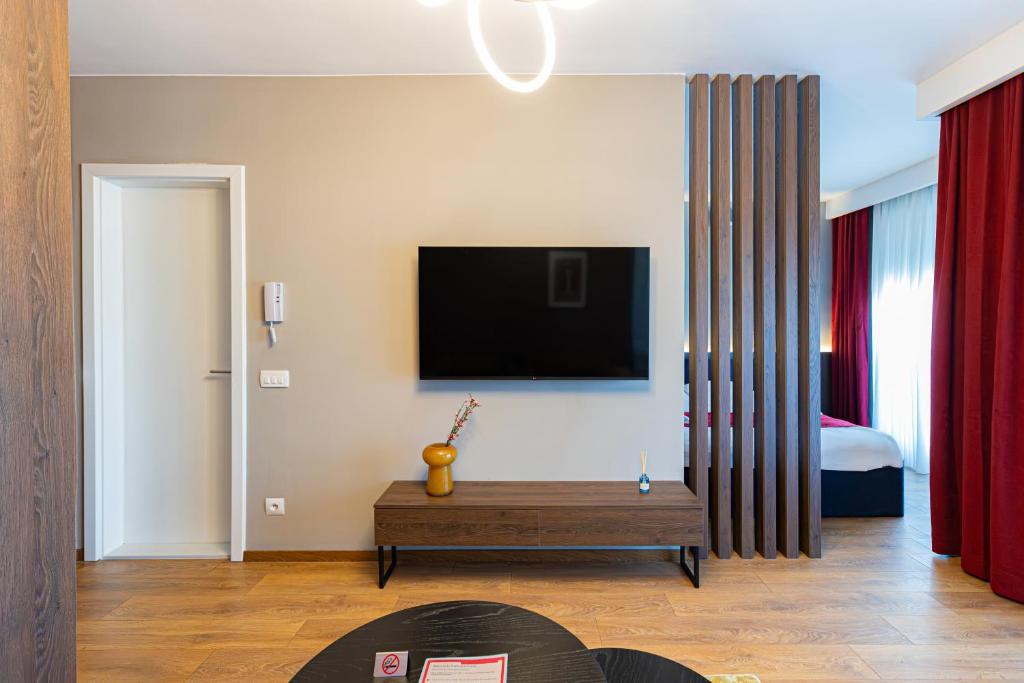 Prado Apartments 7