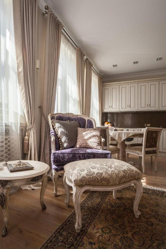 Boutique Classic Apartment in Kaunas Center 3