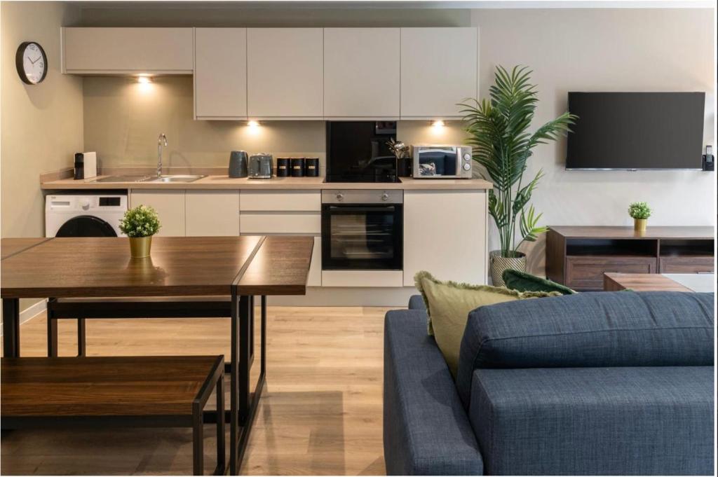 Richmond Row by L3 Apartments 1