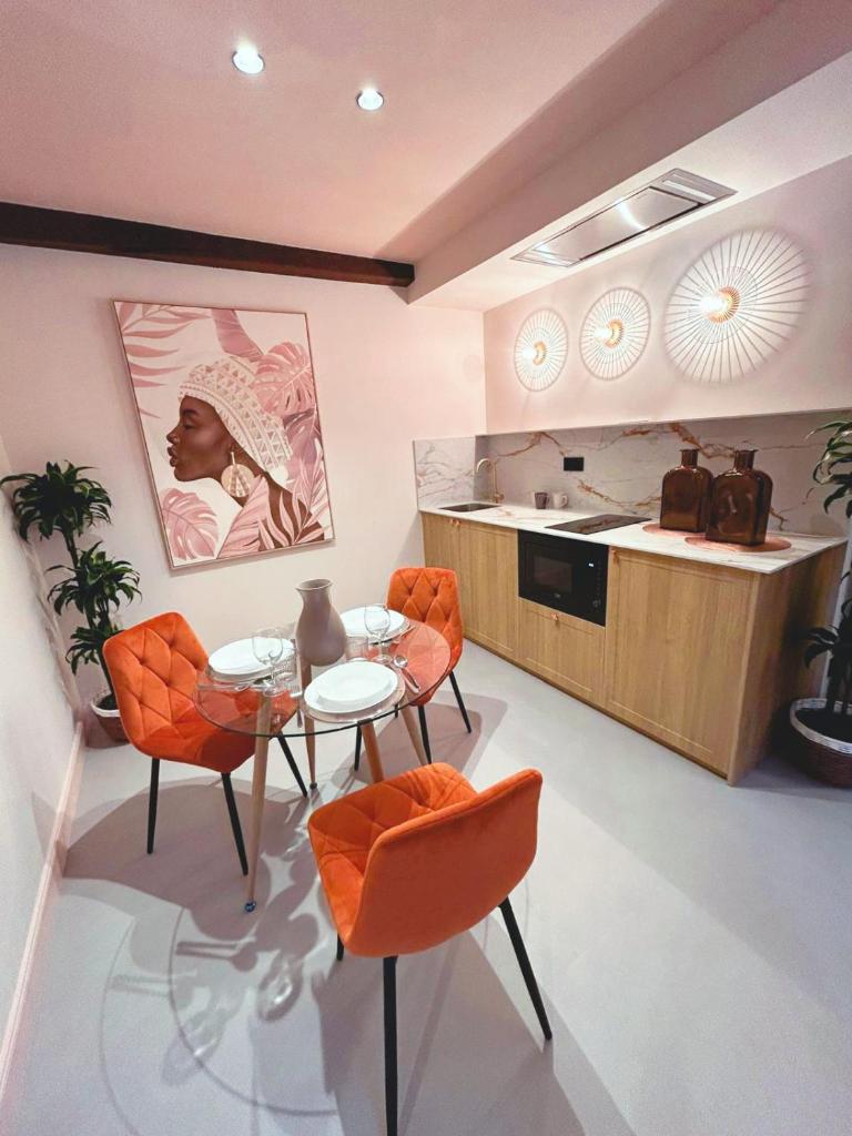 Lemon Suites Santander 6