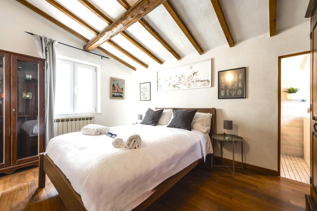 Hostly - La Spina Suite Apartment 2