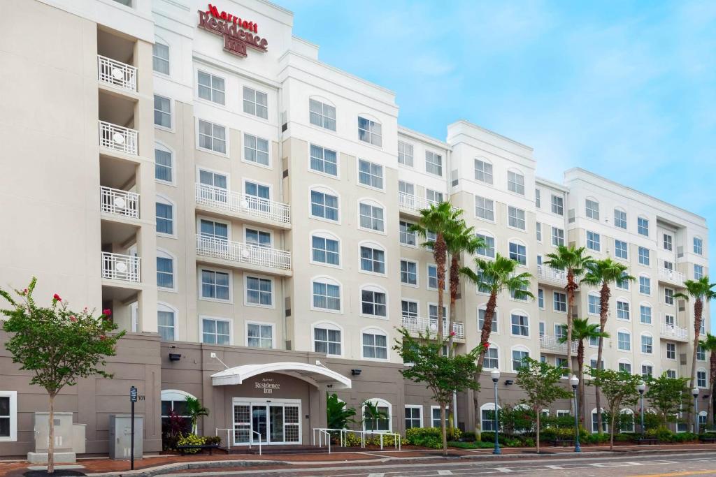 Residence Inn Tampa Downtown Image