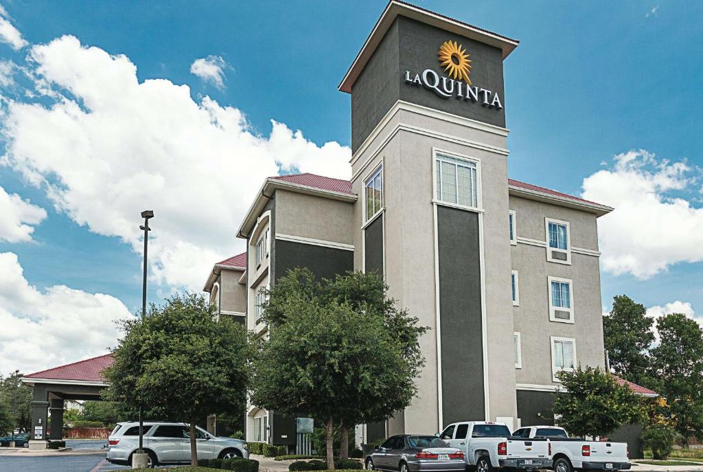 La Quinta by Wyndham San Antonio Northwest Image