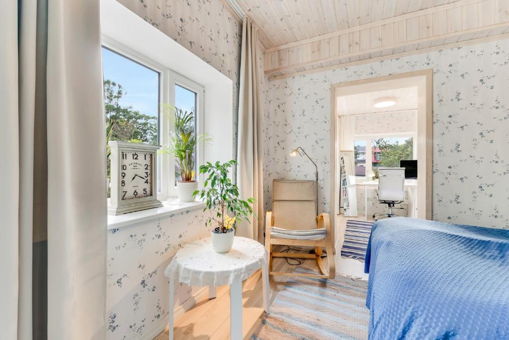 Leete Residence- 3BR family friendly home with huge garden&free parking 2