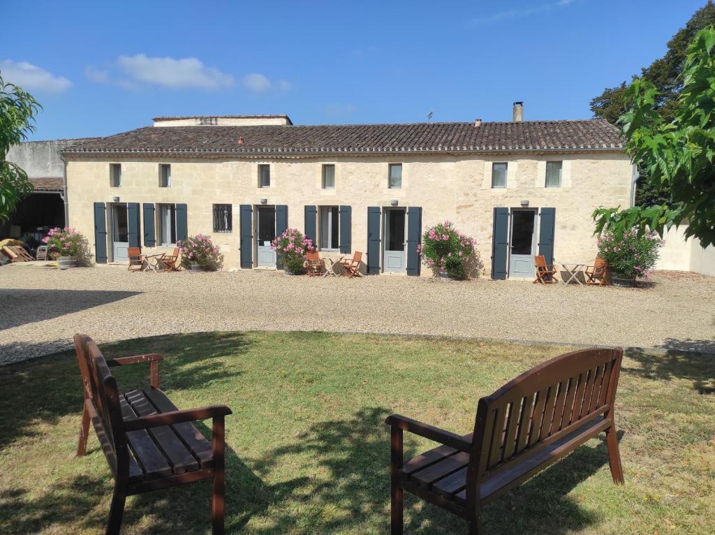 Clos Vieux Rochers Vineyard 6