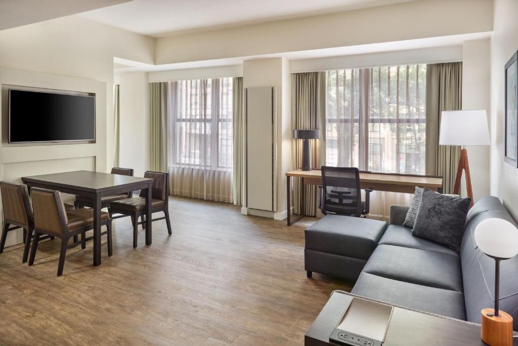 Residence Inn Washington, DC/ Downtown Image