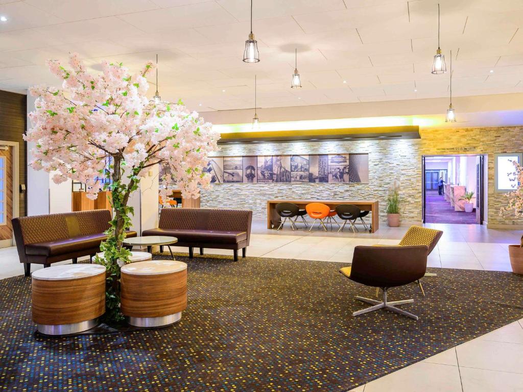 Novotel Birmingham Centre Image
