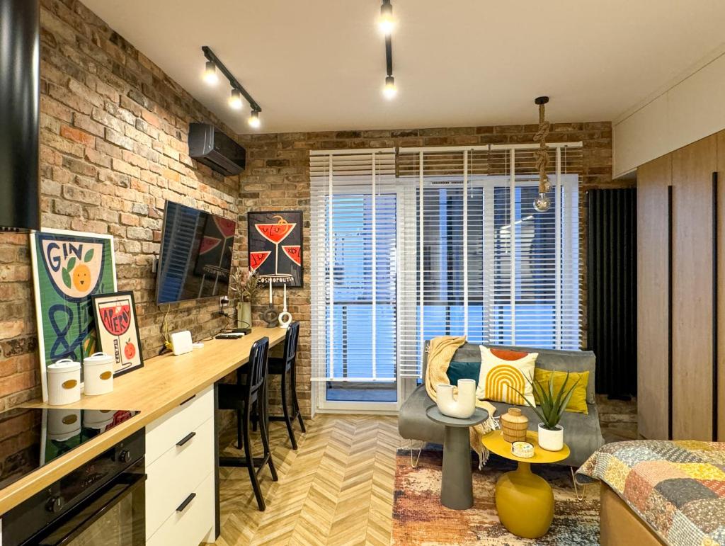 LaKru Apartments Global Office, Free Garage, Self Check-in 2