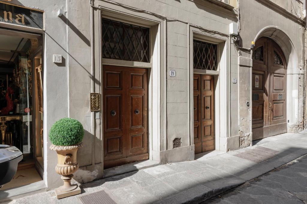 Santo Spirito Suite 6