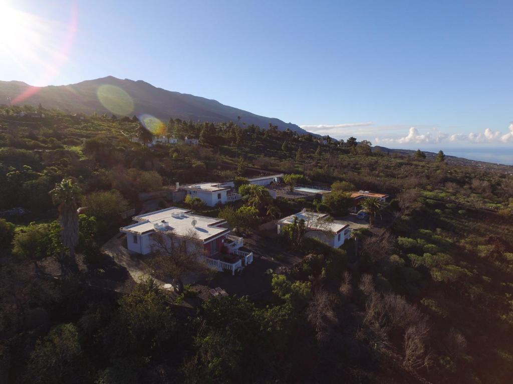 Los Guanches Bungalows 3