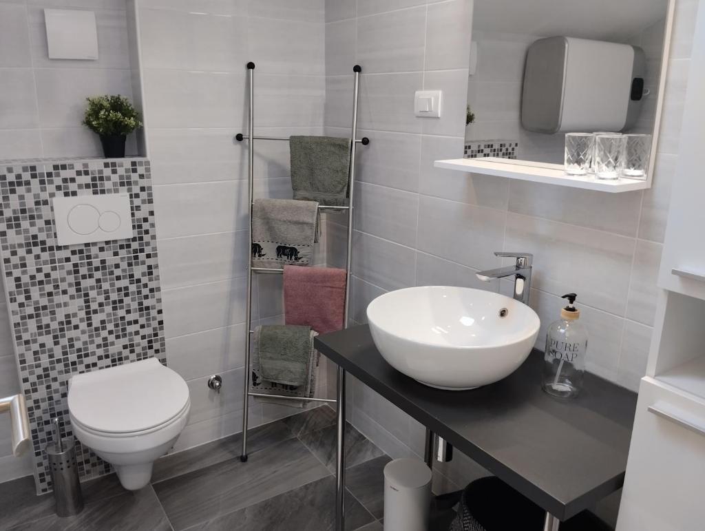 Keti House Apartments 3