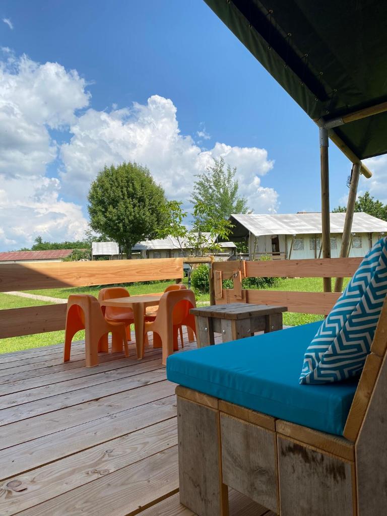 Photo de la galerie de l'établissement Safarilodge Confort Tent 8 5 pers, à Jayac