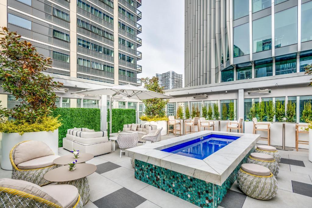 AZUR Legacy Collection Hotel Image