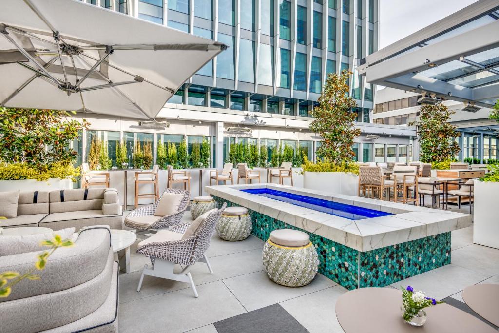 AZUR Legacy Collection Hotel Image