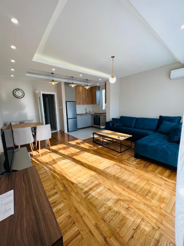 Apartment Luxury Explorer 8
