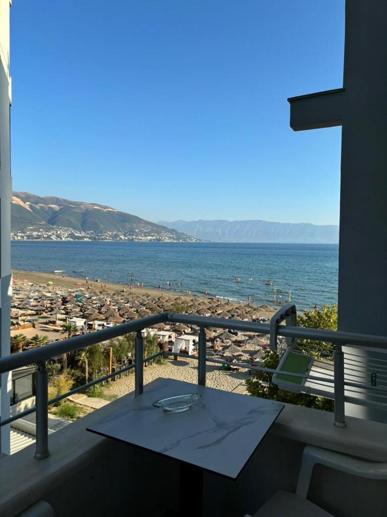 Grace Beachfront Apartment Vlore 6