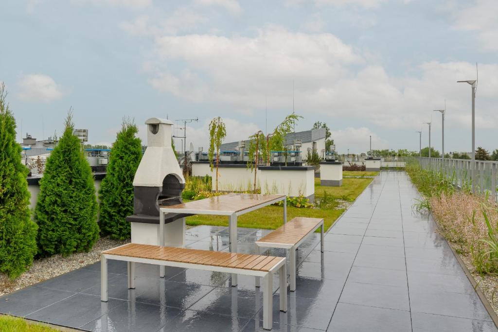 Spacious Apartment with Parking Warsaw Ursus by Renters Prestige 7