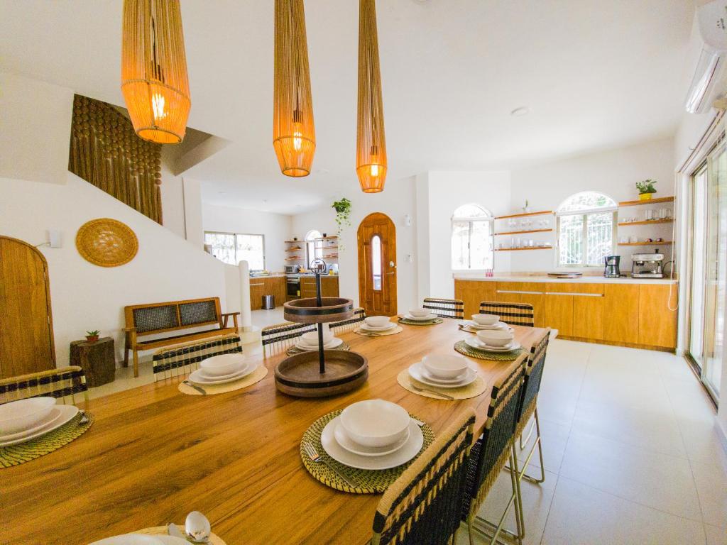 Gorgeous Villa in Aldea Zama with beach club access