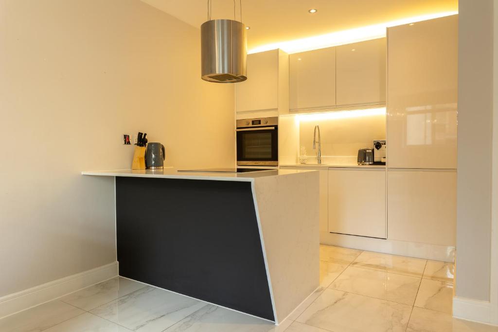 Exclusive Cardiff City Centre Apartment 8