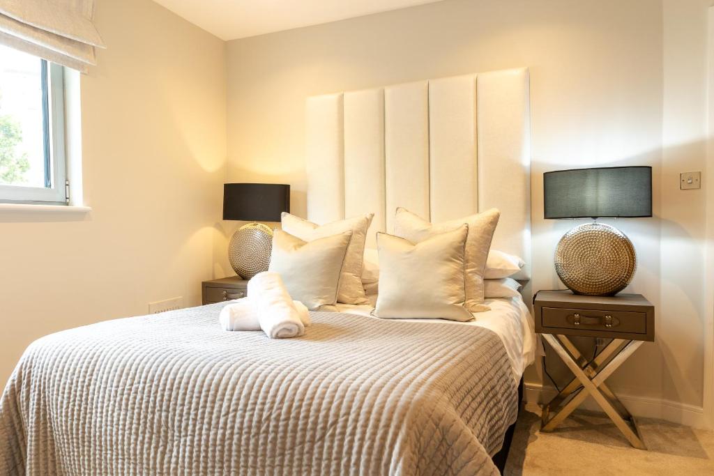 Exclusive Cardiff City Centre Apartment 6