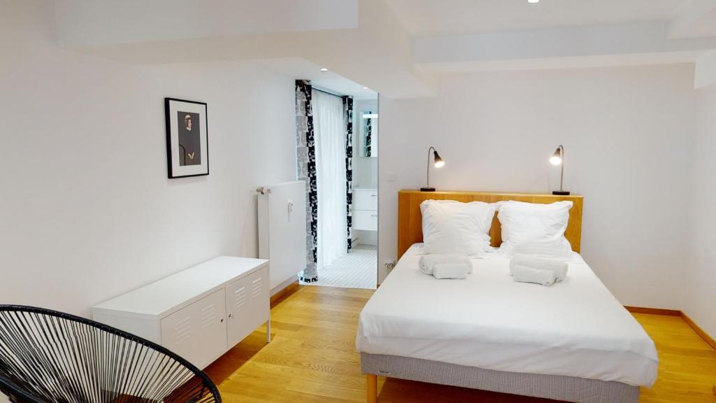 High Standing Comfortable Loft 125m2 city center 2