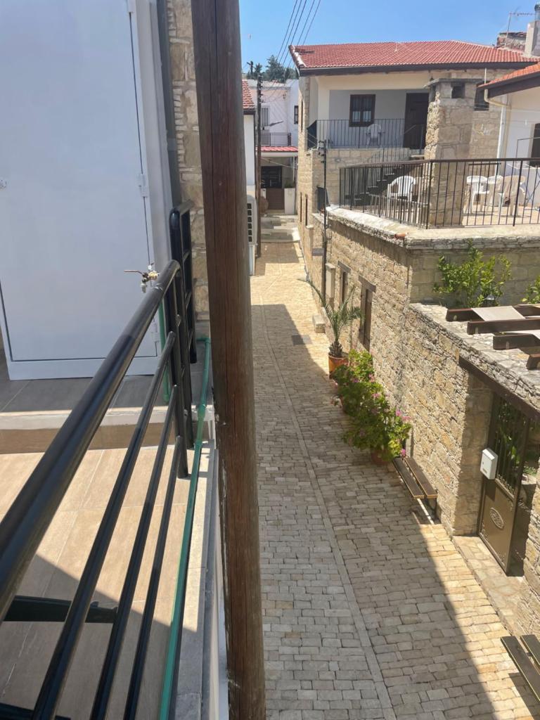 Omodos Katoi Holiday Homes 8